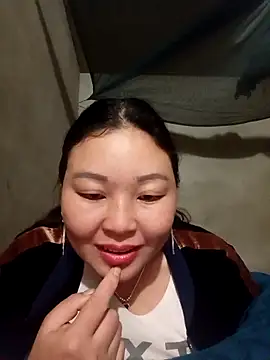 phunphun online show from 11/17/25, 11:47