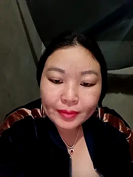 phunphun online show from 11/10/25, 12:15