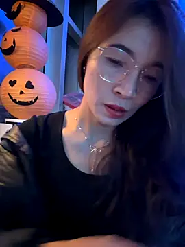 Snapshot of muxin_love chatting on 12/01/25, 11:00 muxin love online show from 12/01/25, 11:00