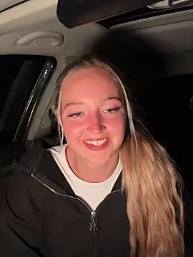 emilypeperoni online show from 06/16/26, 08:20