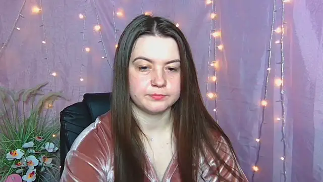 Snapshot of MavkaCute chatting on 04/19/26, 06:21 MavkaCute online show from 04/19/26, 06:21