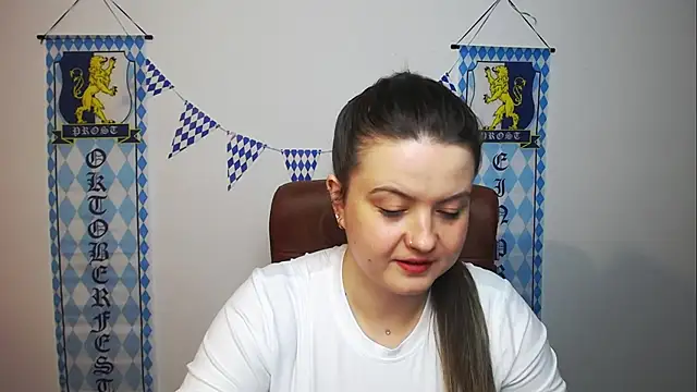 MavkaCute online show from 09/24/25, 06:14