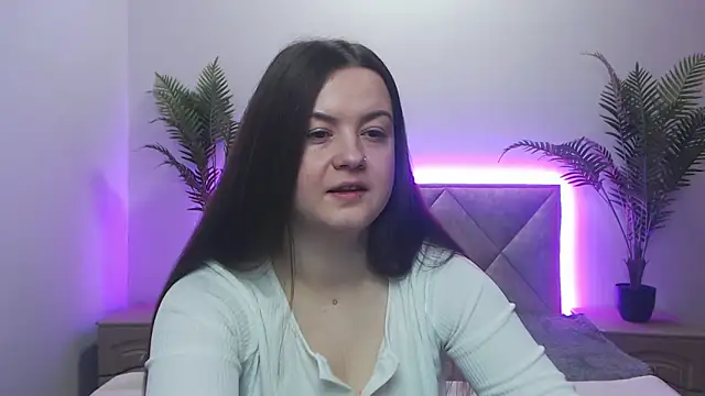 MavkaCute online show from 11/18/25, 07:06