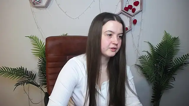 MavkaCute online show from 04/17/26, 06:22