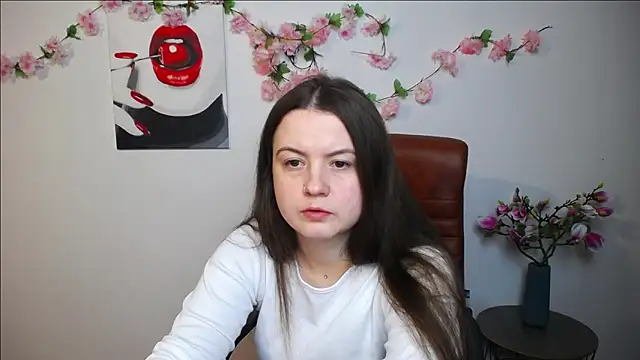 MavkaCute online show from 11/15/25, 07:29