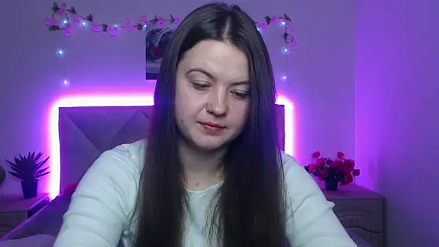 Snapshot of MavkaCute chatting on 04/24/26, 06:21 MavkaCute online show from 04/24/26, 06:21