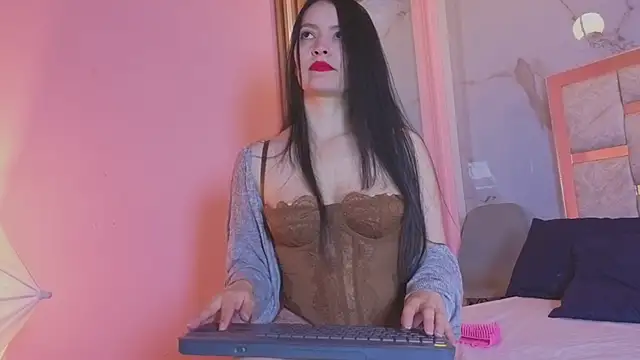 Snapshot of Aria_Bennett1 chatting on 11/30/25, 11:55 Aria Bennett1 online show from 11/30/25, 11:55