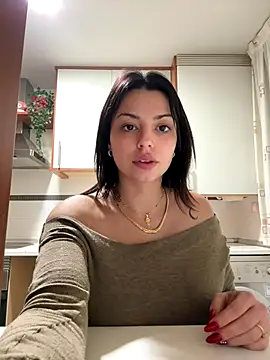 NoeliaGarcia17 online show from 12/05/25, 01:05