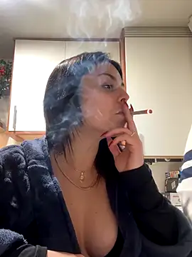 NoeliaGarcia17 online show from 12/20/25, 11:51