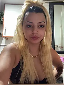 NoeliaGarcia17 online show from 07/24/26, 12:39