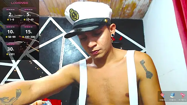 Snapshot of Angel_latinboy chatting on 09/26/25, 11:11 Angel latinboy online show from 09/26/25, 11:11