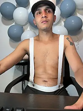 Angel latinboy online show from 03/06/26, 08:48