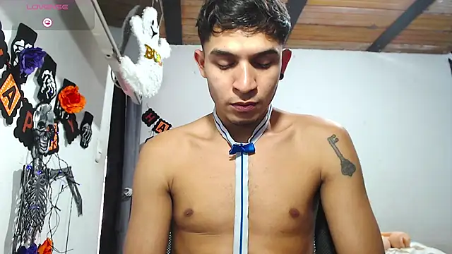 Angel latinboy online show from 10/29/25, 07:24