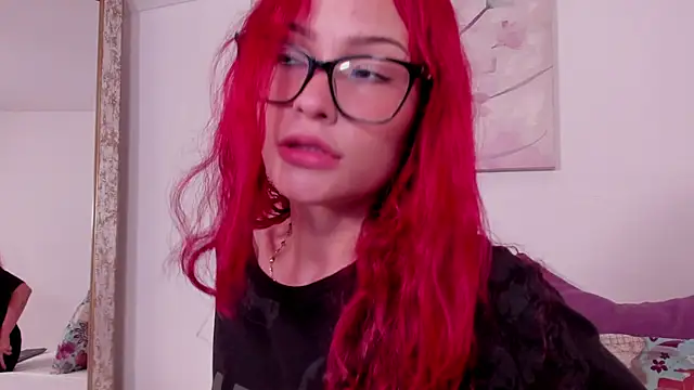 mae lyra online show from 03/31/26, 04:42