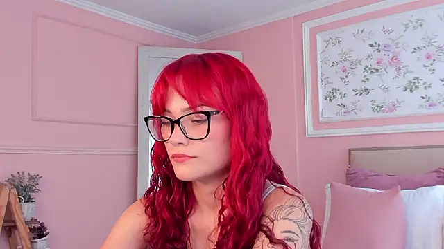 mae lyra online show from 03/14/26, 08:15