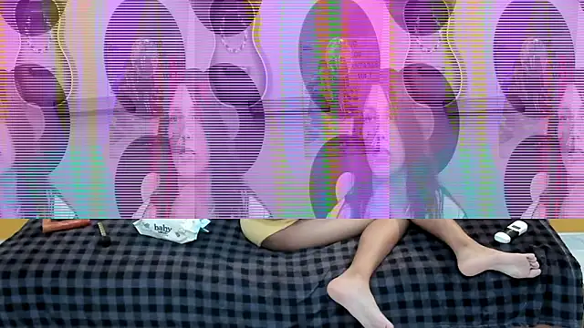 Snapshot of skinnyverus18 chatting on 01/31/26, 07:12 skinnyverus18 online show from 01/31/26, 07:12