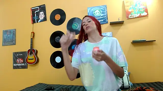 skinnyverus18 online show from 10/24/25, 07:02