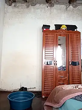 small D94 online show from 09/21/25, 11:48