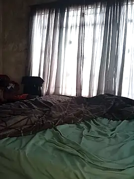 small D94 online show from 04/18/26, 04:48