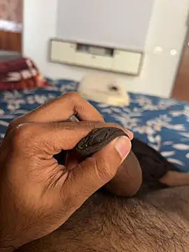 hotboy hyd1 online show from 03/10/26, 06:28