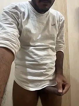 hotboy hyd1 online show from 04/04/26, 05:47