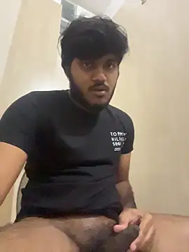hotboy hyd1 online show from 05/15/26, 09:35