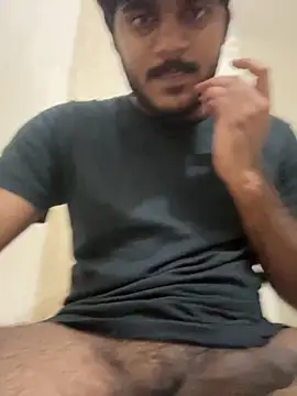 hotboy hyd1 online show from 05/05/26, 09:07