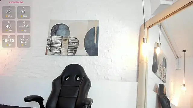 Sarah GothicGirl online show from 11/20/25, 07:36