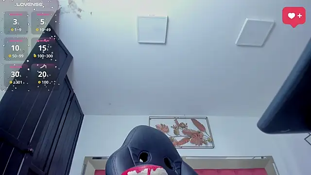 SaraWagner  online show from 06/16/26, 12:43