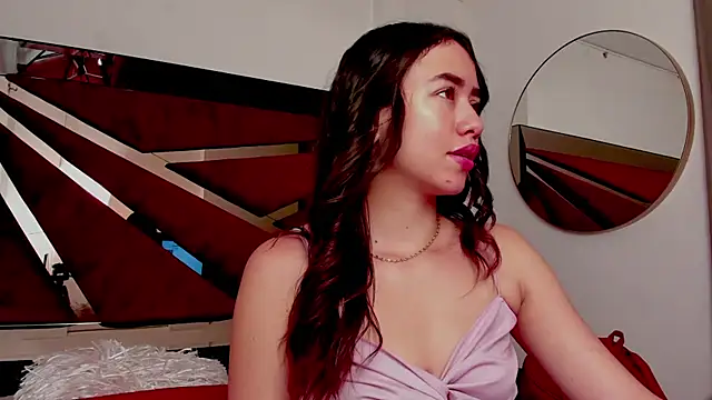 SaraWagner  online show from 04/02/26, 12:18