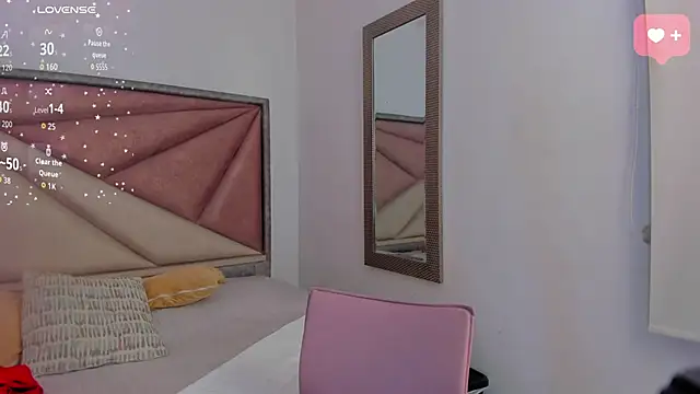 SaraWagner  online show from 06/19/26, 12:38