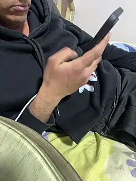 Snapshot of HaltBrand chatting on 03/02/26, 12:33 HaltBrand online show from 03/02/26, 12:33