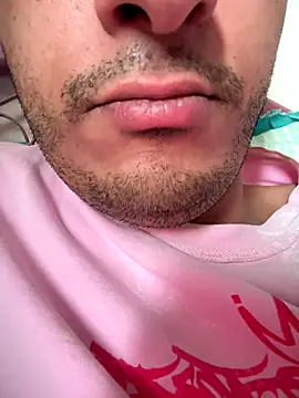 Snapshot of HaltBrand chatting on 11/15/25, 01:48 HaltBrand online show from 11/15/25, 01:48