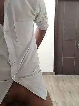 RavenBlack21 online show from 09/24/25, 08:48