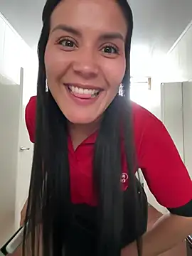 Snapshot of MacaW09 chatting on 02/19/26, 01:52 MacaW09 online show from 02/19/26, 01:52