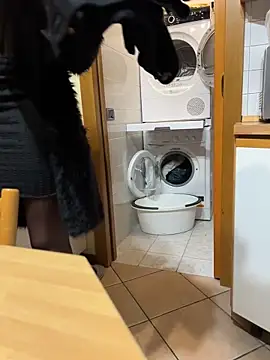 eddivad6974 online show from 11/08/25, 10:24