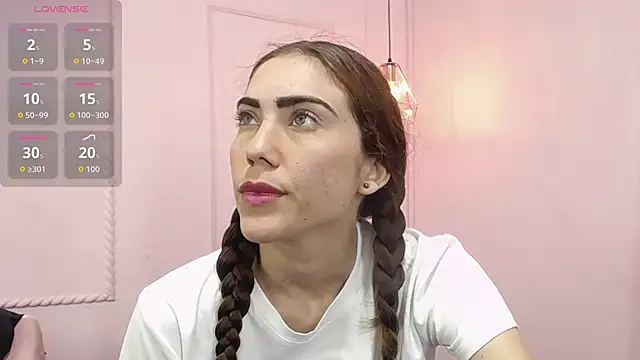 danna7cute online show from 10/16/25, 10:07
