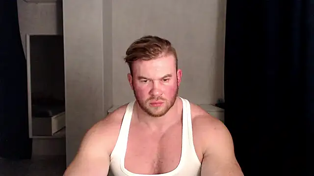 Snapshot of ThorHemsworthRU chatting on 01/31/25, 05:42 ThorHemsworthRU online show from 01/31/25, 05:42