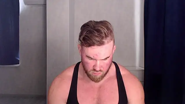 Snapshot of ThorHemsworthRU chatting on 09/30/25, 07:36 ThorHemsworthRU online show from 09/30/25, 07:36