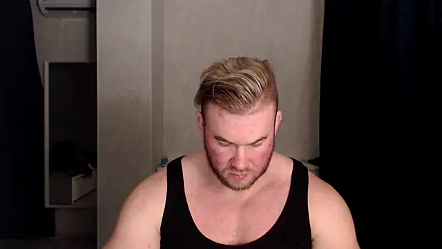 Snapshot of ThorHemsworthRU chatting on 02/19/25, 05:06 ThorHemsworthRU online show from 02/19/25, 05:06