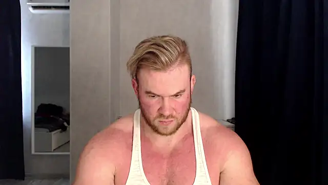 Snapshot of ThorHemsworthRU chatting on 02/20/25, 01:08 ThorHemsworthRU online show from 02/20/25, 01:08