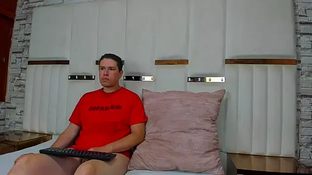 CandyandSteven online show from 10/18/25, 02:57