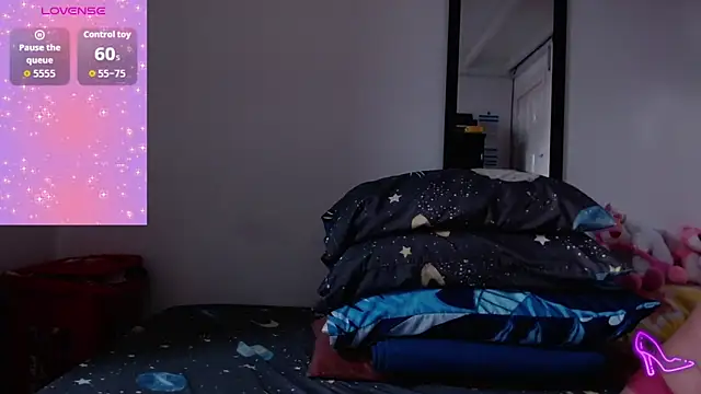 Snapshot of AllysonStonne chatting on 11/24/25, 08:31 AllysonStonne online show from 11/24/25, 08:31