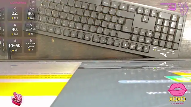 Snapshot of abigail_21_ chatting on 09/15/25, 07:58 abigail 21 online show from 09/15/25, 07:58