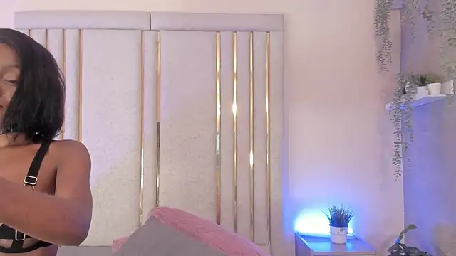 Keirahartz online show from 04/09/26, 04:14