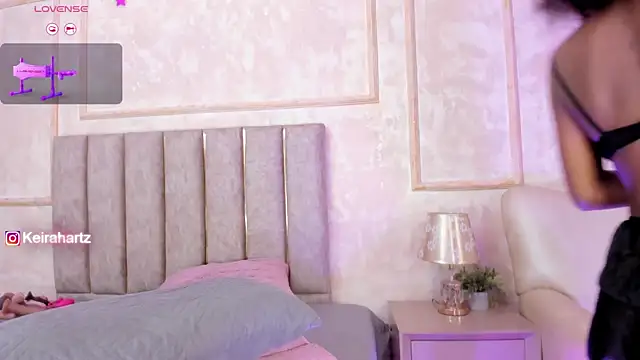 Keirahartz online show from 12/14/25, 04:08