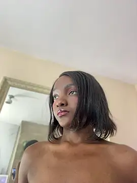 Keirahartz online show from 05/01/26, 01:49