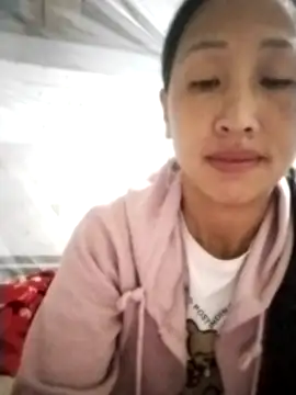cute love00 online show from 10/12/25, 10:55