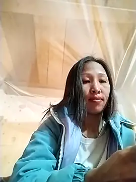 Snapshot of cute_love00 chatting on 11/28/25, 10:26 cute love00 online show from 11/28/25, 10:26