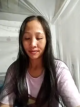 Snapshot of cute_love00 chatting on 10/30/25, 03:20 cute love00 online show from 10/30/25, 03:20